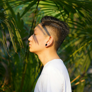 七月资料,七月最新歌曲,七月MV视频,七月音乐专辑,七月好听的歌