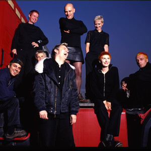 Chumbawamba资料,Chumbawamba最新歌曲,ChumbawambaMV视频,Chumbawamba音乐专辑,Chumbawamba好听的歌