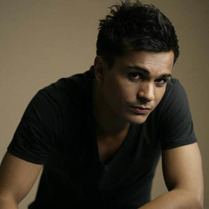 Simon Mathew资料,Simon Mathew最新歌曲,Simon MathewMV视频,Simon Mathew音乐专辑,Simon Mathew好听的歌