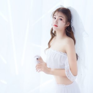 余喵喵资料,余喵喵最新歌曲,余喵喵MV视频,余喵喵音乐专辑,余喵喵好听的歌