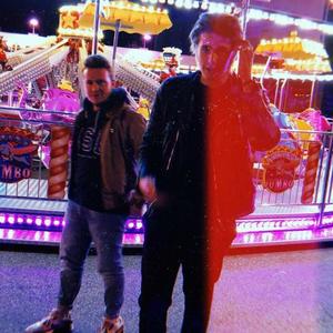 Fireproof资料,Fireproof最新歌曲,FireproofMV视频,Fireproof音乐专辑,Fireproof好听的歌