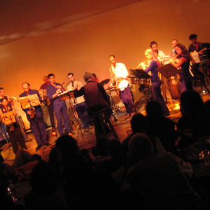 La Bandina资料,La Bandina最新歌曲,La BandinaMV视频,La Bandina音乐专辑,La Bandina好听的歌