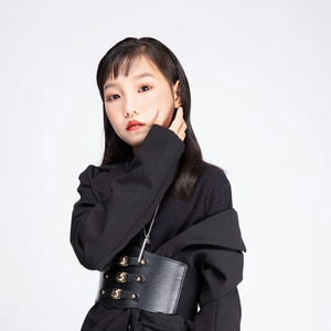 胡芷绮资料,胡芷绮最新歌曲,胡芷绮MV视频,胡芷绮音乐专辑,胡芷绮好听的歌