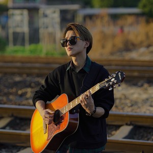 曾浩资料,曾浩最新歌曲,曾浩MV视频,曾浩音乐专辑,曾浩好听的歌