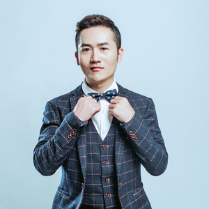 梁春光资料,梁春光最新歌曲,梁春光MV视频,梁春光音乐专辑,梁春光好听的歌