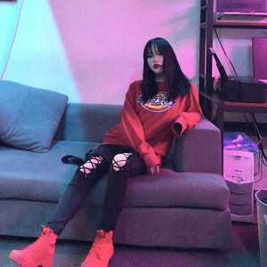 holy资料,holy最新歌曲,holyMV视频,holy音乐专辑,holy好听的歌