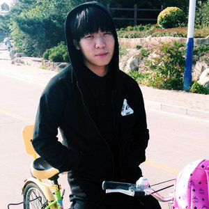 樊佳彤资料,樊佳彤最新歌曲,樊佳彤MV视频,樊佳彤音乐专辑,樊佳彤好听的歌