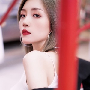 王丽拉资料,王丽拉最新歌曲,王丽拉MV视频,王丽拉音乐专辑,王丽拉好听的歌