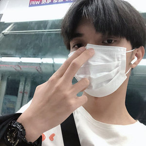 张伦亮资料,张伦亮最新歌曲,张伦亮MV视频,张伦亮音乐专辑,张伦亮好听的歌