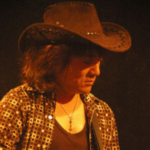 渡来亜人资料,渡来亜人最新歌曲,渡来亜人MV视频,渡来亜人音乐专辑,渡来亜人好听的歌