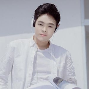 张云福资料,张云福最新歌曲,张云福MV视频,张云福音乐专辑,张云福好听的歌