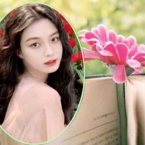 小萍资料,小萍最新歌曲,小萍MV视频,小萍音乐专辑,小萍好听的歌