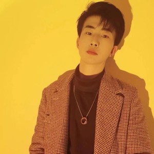 张昀泽资料,张昀泽最新歌曲,张昀泽MV视频,张昀泽音乐专辑,张昀泽好听的歌