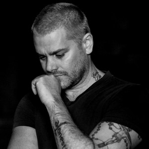 Alonestar资料,Alonestar最新歌曲,AlonestarMV视频,Alonestar音乐专辑,Alonestar好听的歌