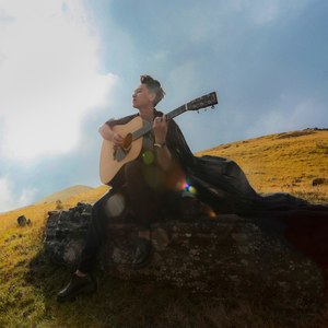 彝人阿布资料,彝人阿布最新歌曲,彝人阿布MV视频,彝人阿布音乐专辑,彝人阿布好听的歌