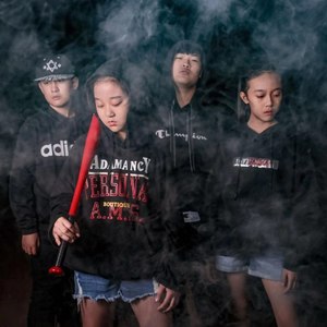 π乐队资料,π乐队最新歌曲,π乐队MV视频,π乐队音乐专辑,π乐队好听的歌