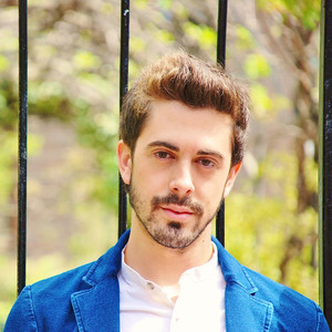Antonio Oyarzábal资料,Antonio Oyarzábal最新歌曲,Antonio OyarzábalMV视频,Antonio Oyarzábal音乐专辑,Antonio Oyarzábal好听的歌