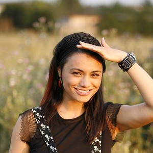 Aylin Cadir资料,Aylin Cadir最新歌曲,Aylin CadirMV视频,Aylin Cadir音乐专辑,Aylin Cadir好听的歌