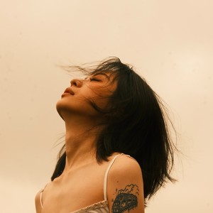 Lilak资料,Lilak最新歌曲,LilakMV视频,Lilak音乐专辑,Lilak好听的歌