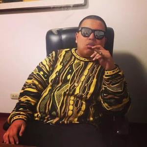 SHINE G资料,SHINE G最新歌曲,SHINE GMV视频,SHINE G音乐专辑,SHINE G好听的歌