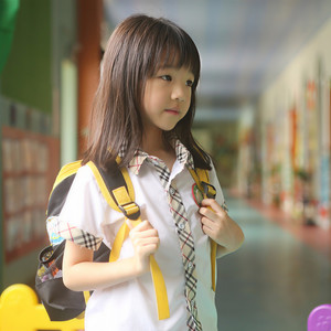 吴艺晴资料,吴艺晴最新歌曲,吴艺晴MV视频,吴艺晴音乐专辑,吴艺晴好听的歌