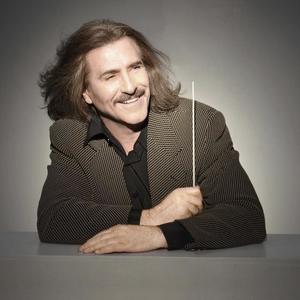 Luis Cobos资料,Luis Cobos最新歌曲,Luis CobosMV视频,Luis Cobos音乐专辑,Luis Cobos好听的歌