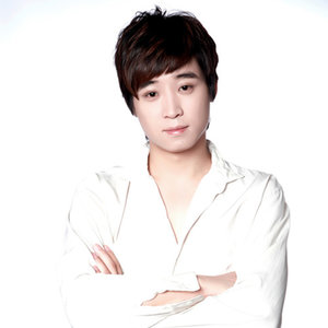 黄霄隆资料,黄霄隆最新歌曲,黄霄隆MV视频,黄霄隆音乐专辑,黄霄隆好听的歌