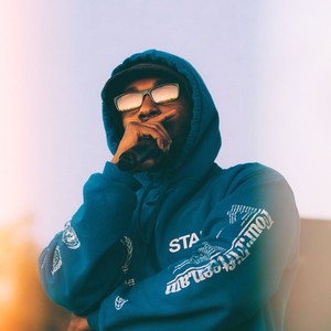 叶尔纳资料,叶尔纳最新歌曲,叶尔纳MV视频,叶尔纳音乐专辑,叶尔纳好听的歌