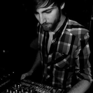 Cassara资料,Cassara最新歌曲,CassaraMV视频,Cassara音乐专辑,Cassara好听的歌