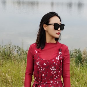 余秋媛资料,余秋媛最新歌曲,余秋媛MV视频,余秋媛音乐专辑,余秋媛好听的歌