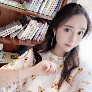 苒苒资料,苒苒最新歌曲,苒苒MV视频,苒苒音乐专辑,苒苒好听的歌