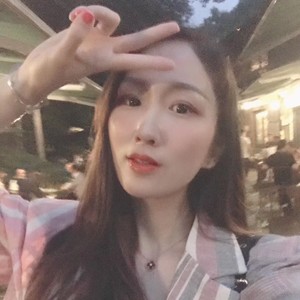 Leah资料,Leah最新歌曲,LeahMV视频,Leah音乐专辑,Leah好听的歌