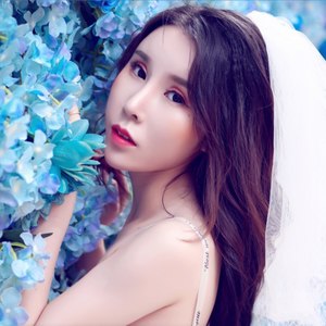 余果果资料,余果果最新歌曲,余果果MV视频,余果果音乐专辑,余果果好听的歌