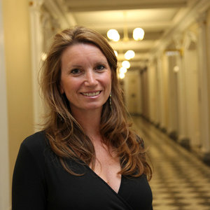 Becca Stevens资料,Becca Stevens最新歌曲,Becca StevensMV视频,Becca Stevens音乐专辑,Becca Stevens好听的歌