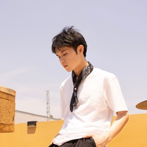 刘嘉星资料,刘嘉星最新歌曲,刘嘉星MV视频,刘嘉星音乐专辑,刘嘉星好听的歌