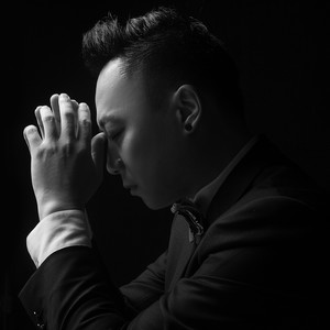 向飞资料,向飞最新歌曲,向飞MV视频,向飞音乐专辑,向飞好听的歌