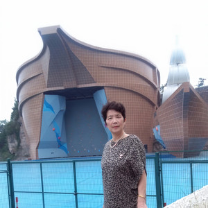 轻风资料,轻风最新歌曲,轻风MV视频,轻风音乐专辑,轻风好听的歌