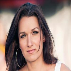 Martina Kay资料,Martina Kay最新歌曲,Martina KayMV视频,Martina Kay音乐专辑,Martina Kay好听的歌