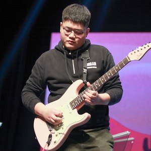 李森资料,李森最新歌曲,李森MV视频,李森音乐专辑,李森好听的歌