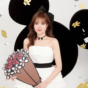 芪静典资料,芪静典最新歌曲,芪静典MV视频,芪静典音乐专辑,芪静典好听的歌