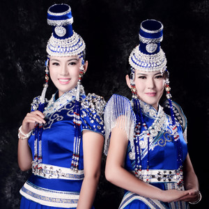 蓝天白云组合资料,蓝天白云组合最新歌曲,蓝天白云组合MV视频,蓝天白云组合音乐专辑,蓝天白云组合好听的歌