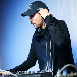 Tesla资料,Tesla最新歌曲,TeslaMV视频,Tesla音乐专辑,Tesla好听的歌