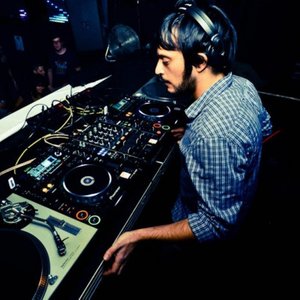 Cesko资料,Cesko最新歌曲,CeskoMV视频,Cesko音乐专辑,Cesko好听的歌