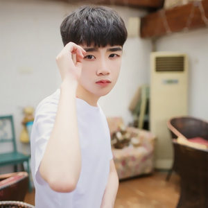 米格资料,米格最新歌曲,米格MV视频,米格音乐专辑,米格好听的歌