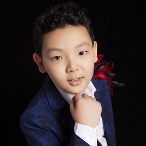 关成谋资料,关成谋最新歌曲,关成谋MV视频,关成谋音乐专辑,关成谋好听的歌