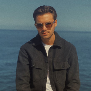 Julian Hall资料,Julian Hall最新歌曲,Julian HallMV视频,Julian Hall音乐专辑,Julian Hall好听的歌