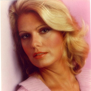 Carole Farley资料,Carole Farley最新歌曲,Carole FarleyMV视频,Carole Farley音乐专辑,Carole Farley好听的歌