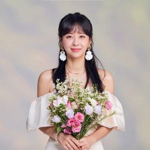 殷嘉恩 (은가은)资料,殷嘉恩 (은가은)最新歌曲,殷嘉恩 (은가은)MV视频,殷嘉恩 (은가은)音乐专辑,殷嘉恩 (은가은)好听的歌