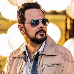 Adriano Almeida资料,Adriano Almeida最新歌曲,Adriano AlmeidaMV视频,Adriano Almeida音乐专辑,Adriano Almeida好听的歌