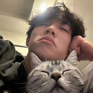 周斯奇资料,周斯奇最新歌曲,周斯奇MV视频,周斯奇音乐专辑,周斯奇好听的歌